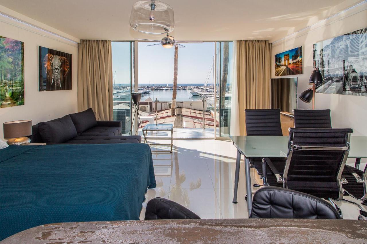 Apartment First Line P. Banus Sleeps 4 *